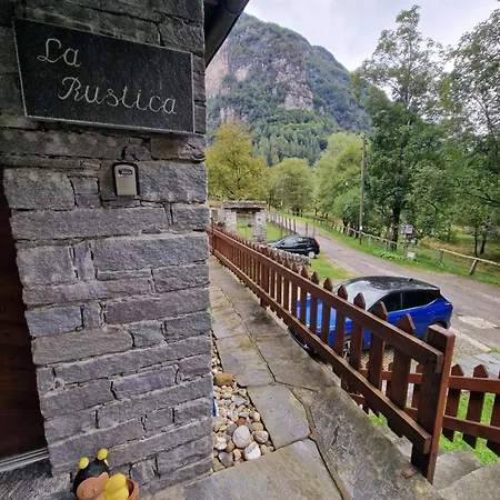 Feriehus Casa La Rustica Brione (Verzasca)
